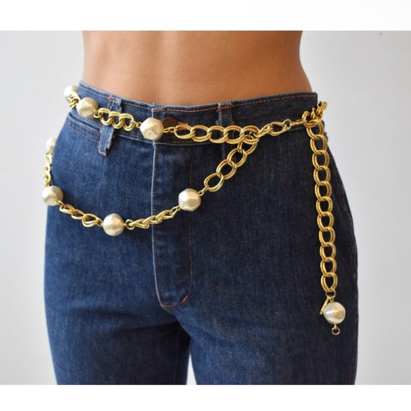 RARE VNTG Gold Chain Belt w/ Faux Pearls